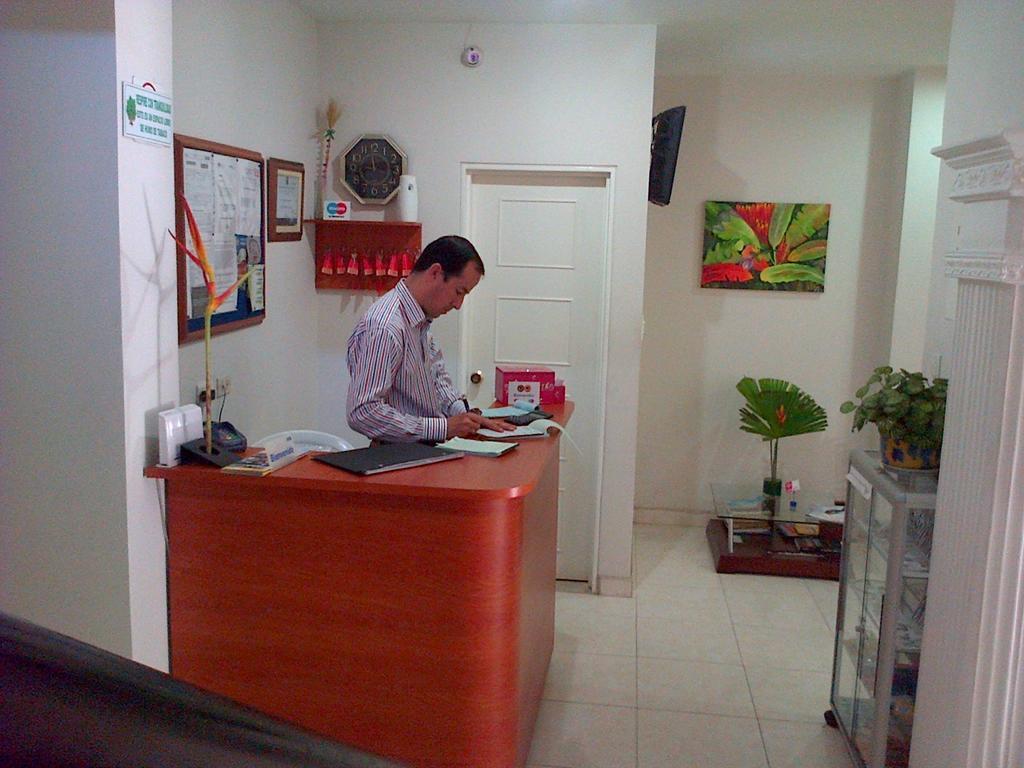Hotel Orquidea Neiva ネイバ エクステリア 写真