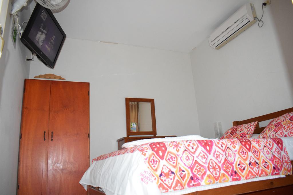 Hotel Orquidea Neiva ネイバ エクステリア 写真